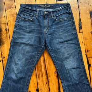 American Eagle Men’s 34x30* Classic Bootcut Dark Wash Denim Jeans Distressed
